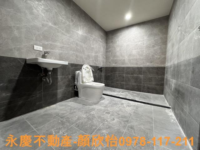 東區透天-8